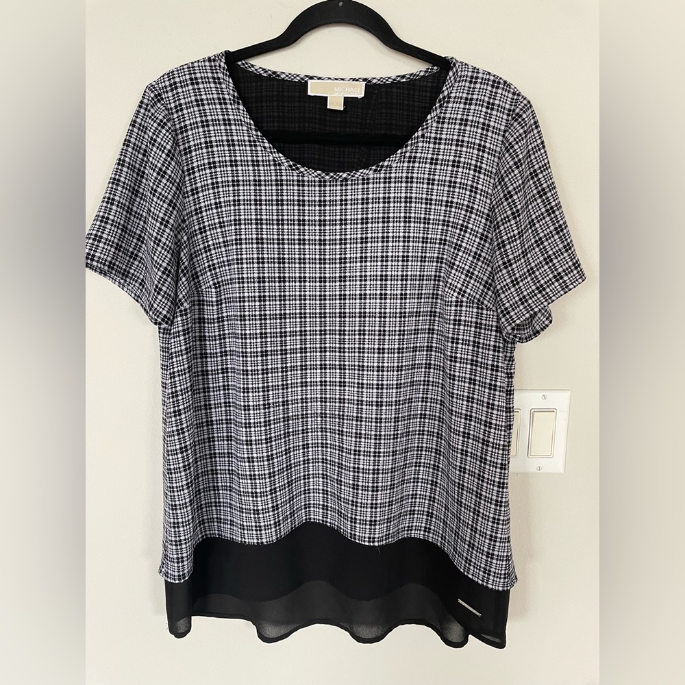 Michael Kors MK Women's Short Sleeve Blouse Size L Black Gray